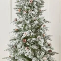 5ft Slim Snowy Grand Fir Artificial Christmas Tree -Twinkly Shop 06e25fdc016fb6384b5717bec7230447ca01e7037e68c32add3256bc641e96e2 2