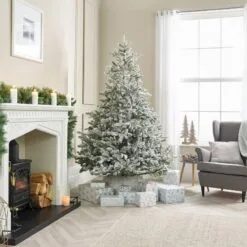 5ft Englemanns Spruce Artificial Christmas Tree 25 5ft Englemanns Spruce Artificial Christmas Tree -Twinkly Shop 08674aae563018968e2760d2e24962791ec2dcca95302efcd100589b149e5744