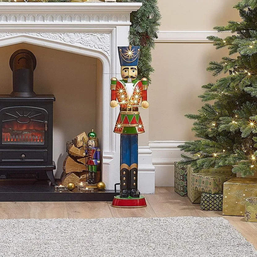 Norbert The 3ft Red Christmas Nutcracker With Drum 17 Norbert The 3ft Red Christmas Nutcracker With Drum - Image 15