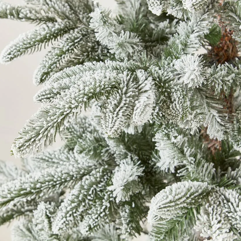 6ft Nobilis Fir Artificial Christmas Tree 13 6ft Nobilis Fir Artificial Christmas Tree - Image 11