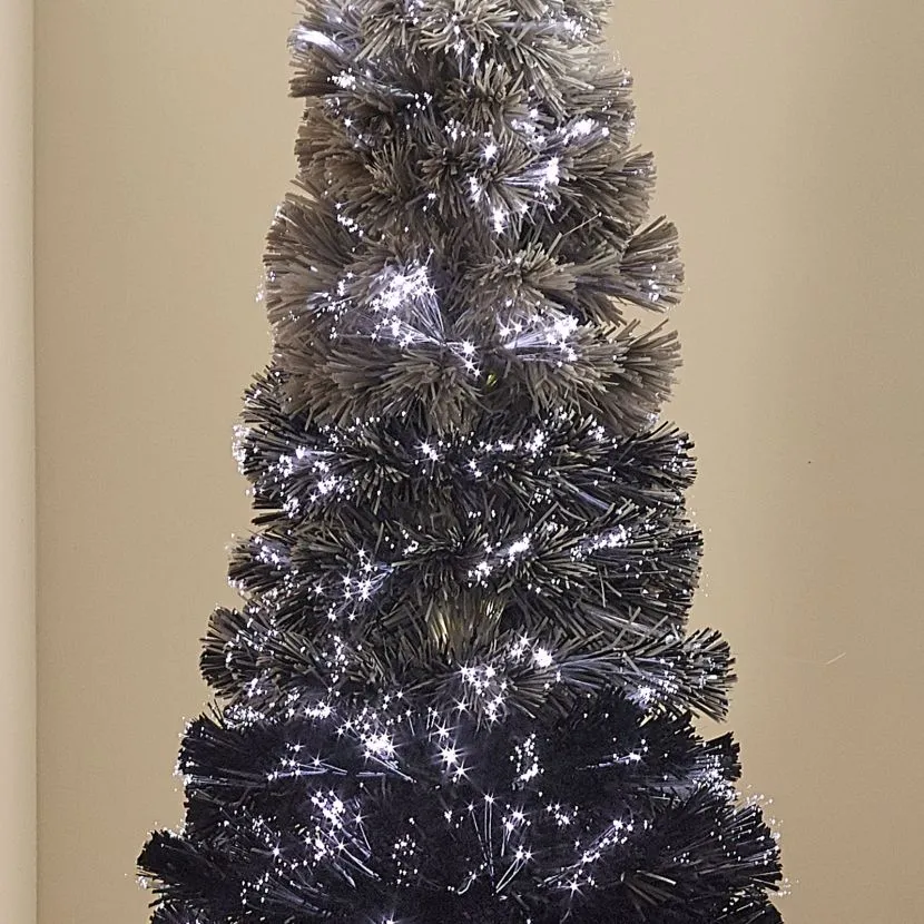 4ft Fibre Optic Grey Eclipse Fade Artificial Christmas Tree 5 4ft Fibre Optic Grey Eclipse Fade Artificial Christmas Tree - Image 3