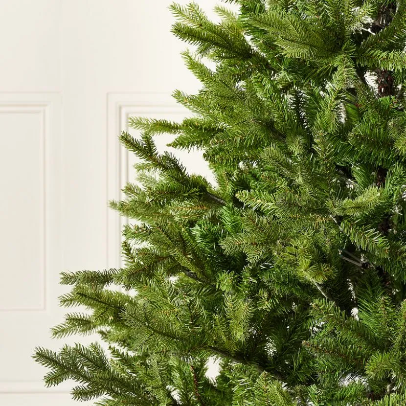 7ft Oregon Pine Artificial Christmas Tree 5 7ft Oregon Pine Artificial Christmas Tree - Image 3