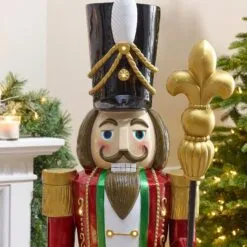 Christian The 5ft LED Christmas Nutcracker -Twinkly Shop 6e180e2f6e70968868232424d48f0425425f36ea3940a1e4c4170c9a6cd0a273
