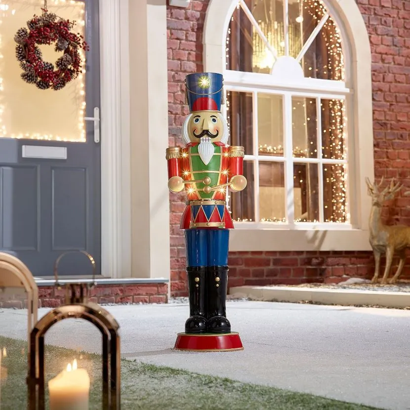 Noel The 3ft Red Christmas Nutcracker With Drum 3 Noel The 3ft Red Christmas Nutcracker With Drum - Image 2