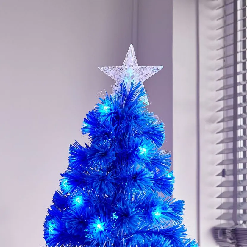 6ft Fibre Optic Stars & Stripes Artificial Christmas Tree 9 6ft Fibre Optic Stars & Stripes Artificial Christmas Tree - Image 7