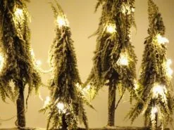 Snowy 60cm Christmas Tree Fence With Lights 8 Snowy 60cm Christmas Tree Fence With Lights -Twinkly Shop DSC04347edit char new