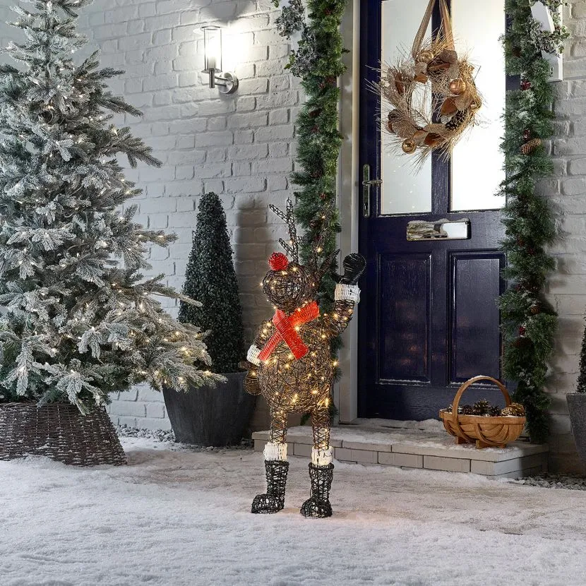 Standing Rudolph The 100cm Brown Rattan Christmas Reindeer 5 Standing Rudolph The 100cm Brown Rattan Christmas Reindeer - Image 3