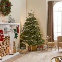 500 Micro LED Christmas Tree Pin Wire Compact LED Lights -Twinkly Shop a5542bb287e73e8e9cd85cebba01b04ad4435eebb84a5d4189e16fe5f5ce7e64 4