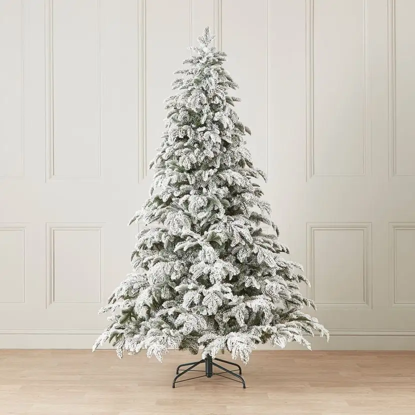 6ft Noble Pine Artificial Christmas Tree 11 6ft Noble Pine Artificial Christmas Tree - Image 9