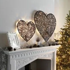 Cupid The 40cm Christmas Heart -Twinkly Shop ef9cb6e3c6cb04cf7b5d113260365ffca3a7fd1cd74e3fa9a5b6e1820abef0ee