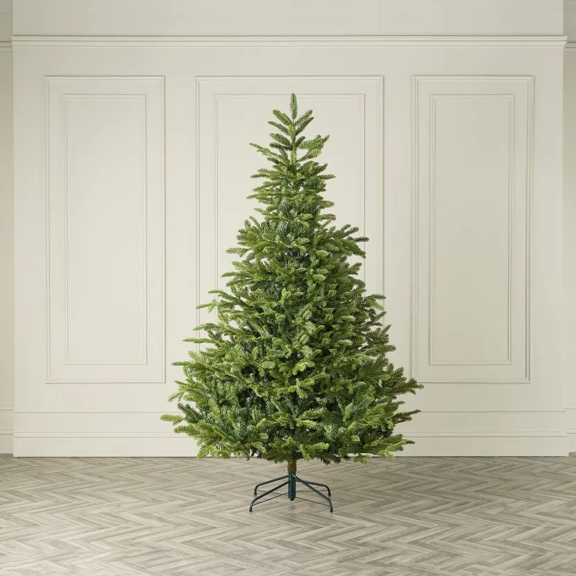 5ft Englemanns Spruce Artificial Christmas Tree 4 5ft Englemanns Spruce Artificial Christmas Tree - Image 2