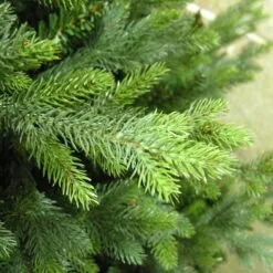 5ft Ulverston Green Spruce Life Like Artificial Christmas Tree -Twinkly Shop ulverston green spruce crop 1